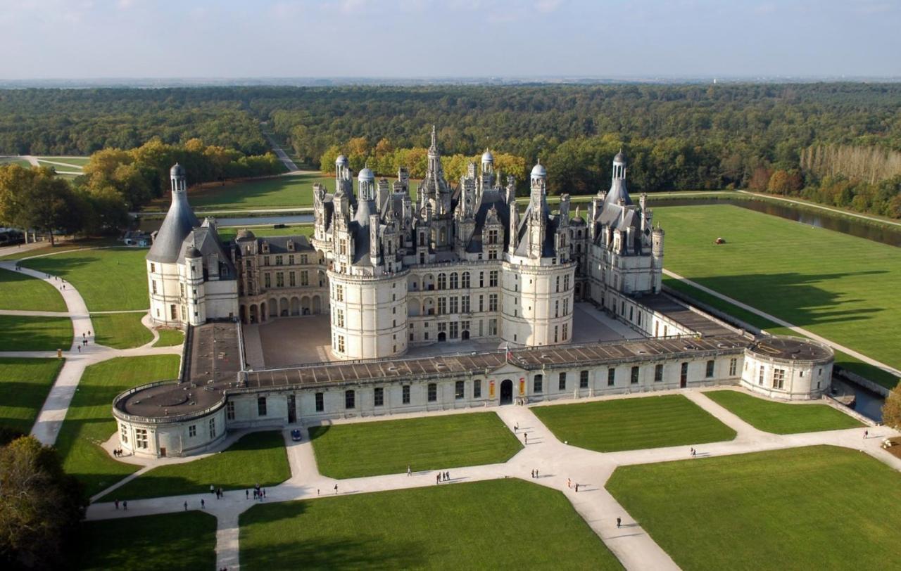 Loft Au Coeur De La Vallee De La Loire Montlouis-sur-Loire Exterior photo